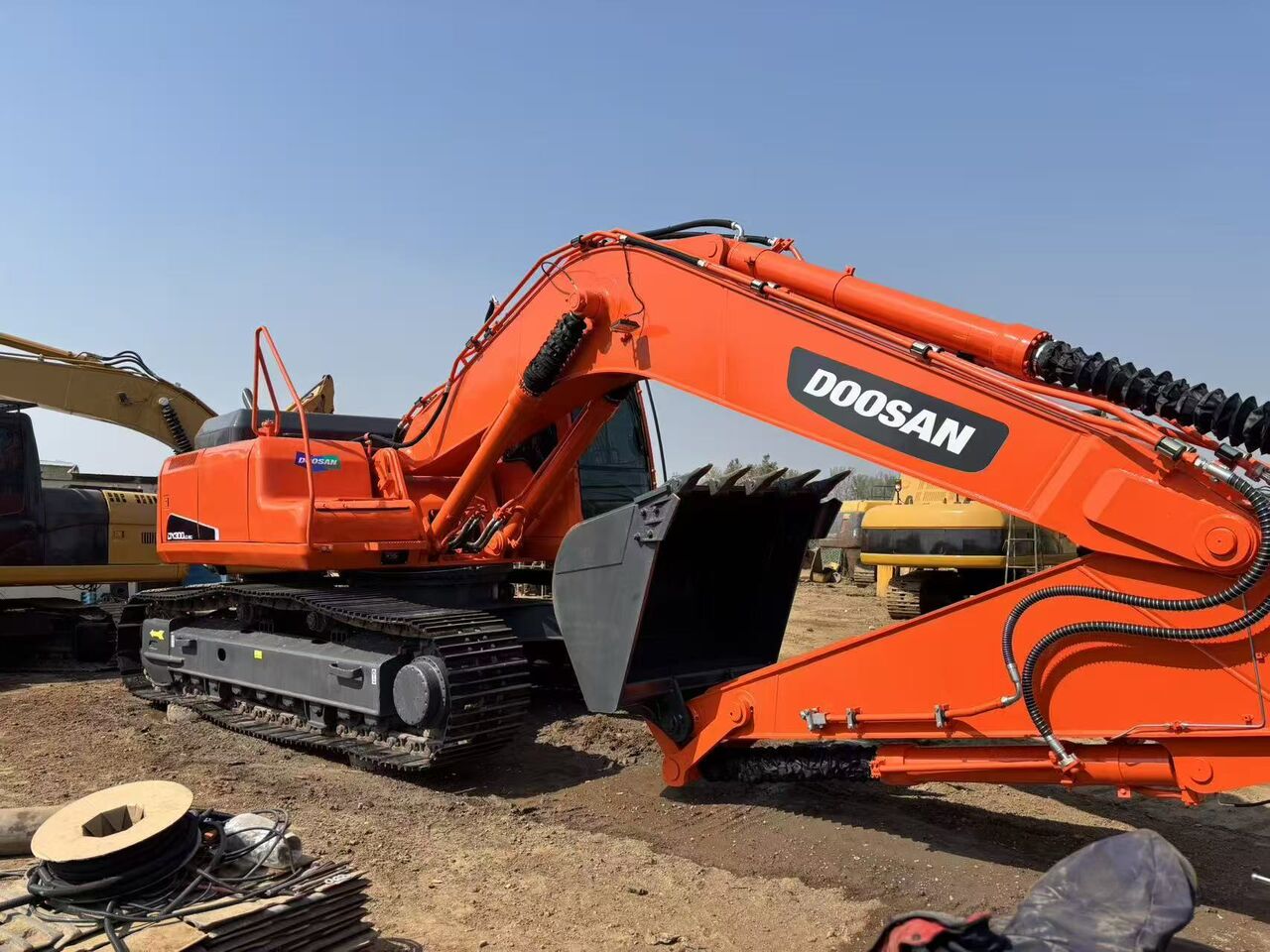 2024 Doosan DX300 crawler excavator, side profile view 2024 Doosan DX300 crawler excavator, side profile view