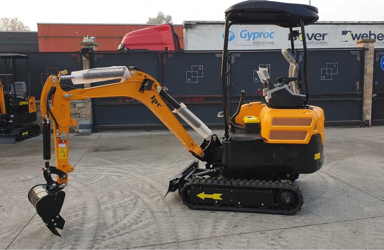 JPC HT20 mini excavator, front three-quarter view JPC HT20 mini excavator, front three-quarter view