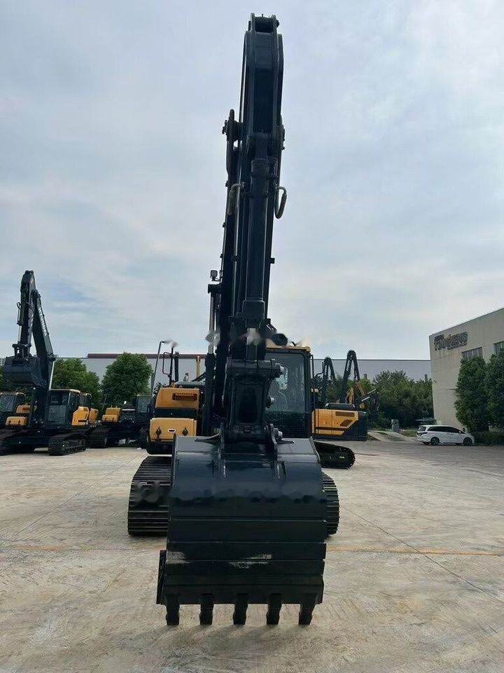 New 2026 Hyundai HX220L Crawler Excavator