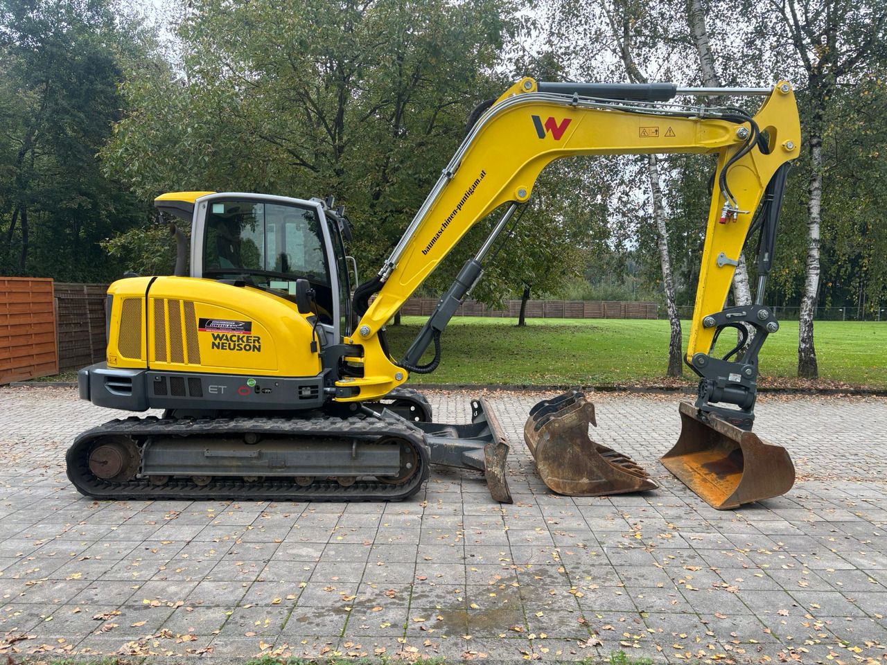 2021 Wacker Neuson ET90 mini excavator, side profile view 2021 Wacker Neuson ET90 mini excavator, side profile view