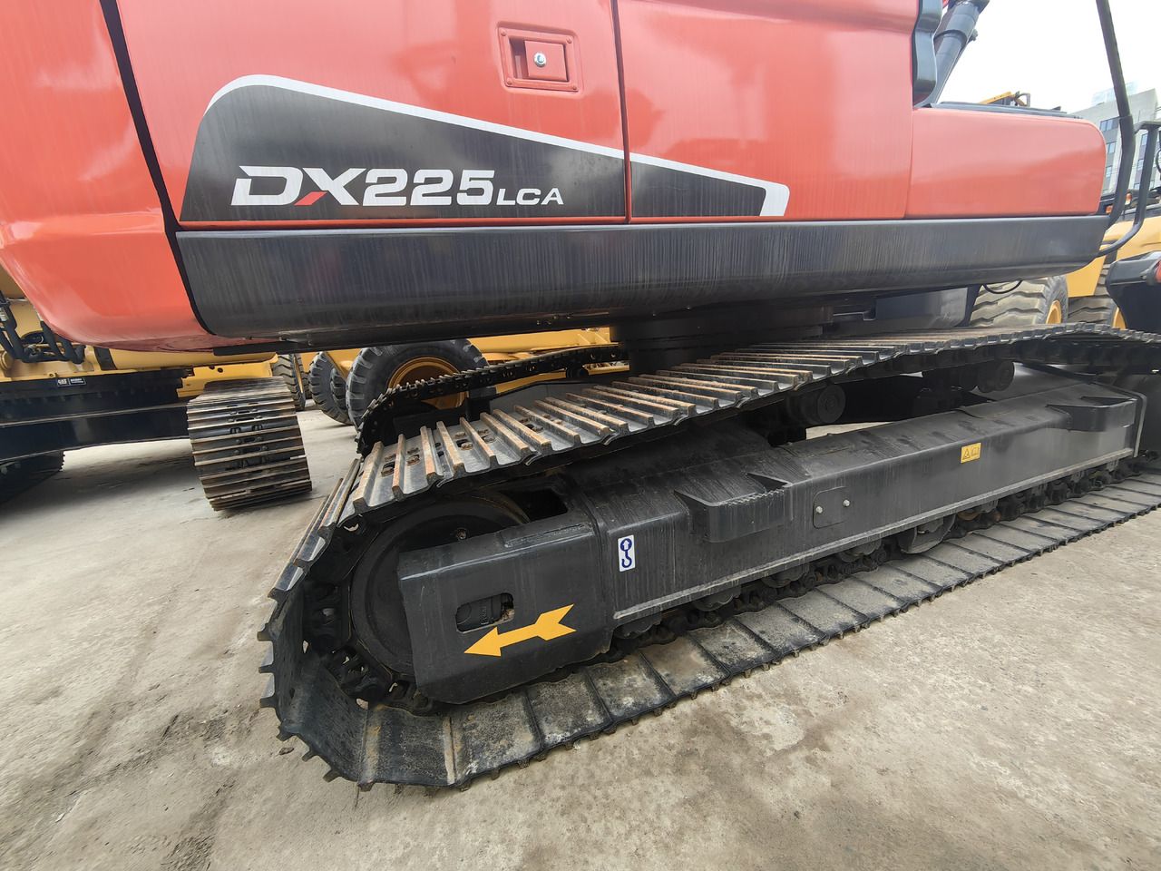 2024 Doosan DX225LCA crawler excavator side view of undercarriage 2024 Doosan DX225LCA crawler excavator side view of undercarriage