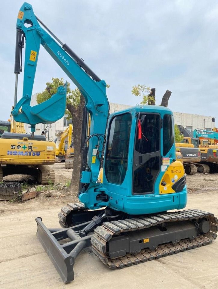 2023 Kubota U40 mini excavator, side view 2023 Kubota U40 mini excavator, side view