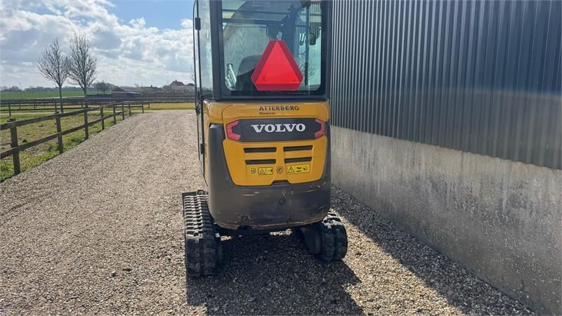 2017 Volvo EC18D mini excavator rear view 2017 Volvo EC18D mini excavator rear view