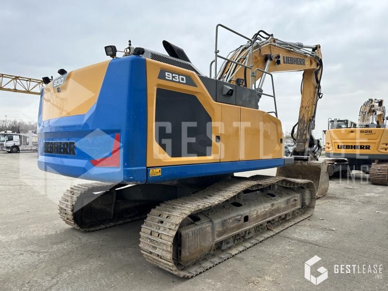 2019 Liebherr R930 LC G8 crawler excavator, rear three-quarter view