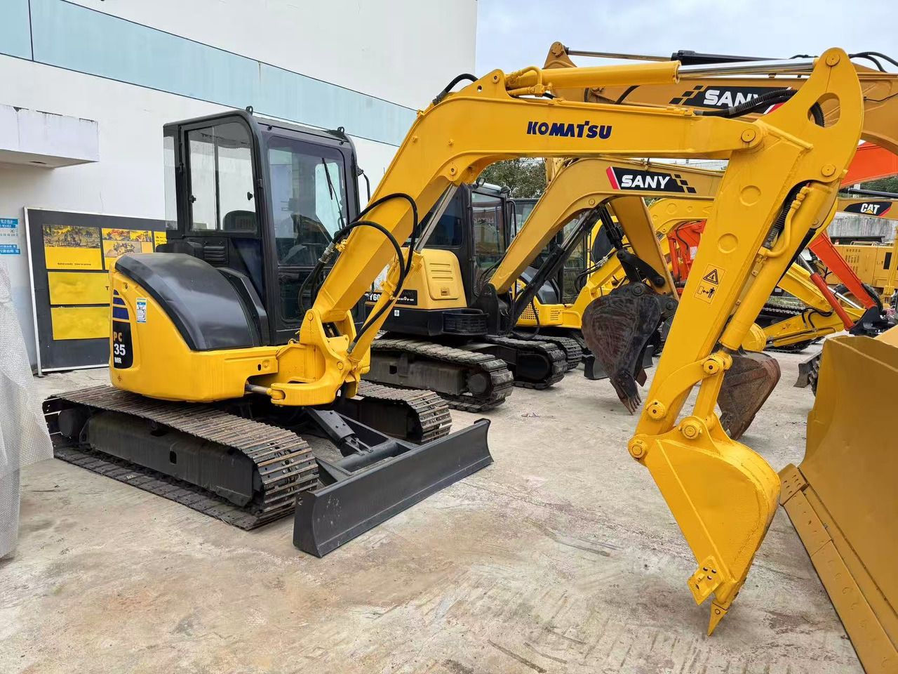 2020 Komatsu PC35MR mini excavator, front three-quarter view