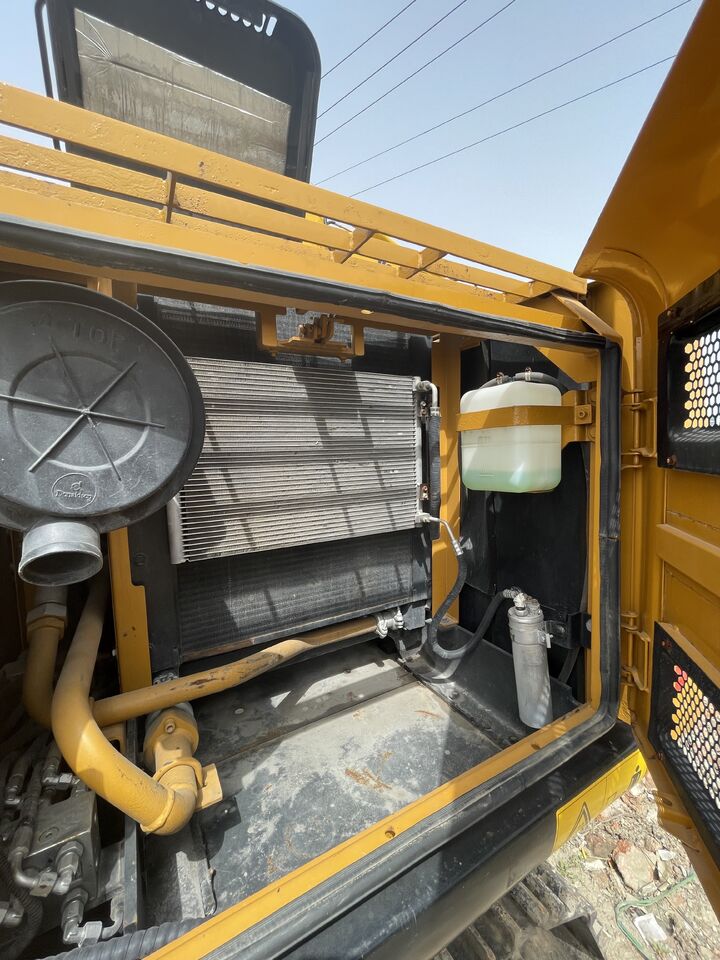 2024 Sany SY135C Crawler Excavator engine compartment view 2024 Sany SY135C Crawler Excavator engine compartment view