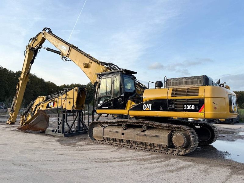 2011 Caterpillar 336D UHD crawler excavator, side view 2011 Caterpillar 336D UHD crawler excavator, side view