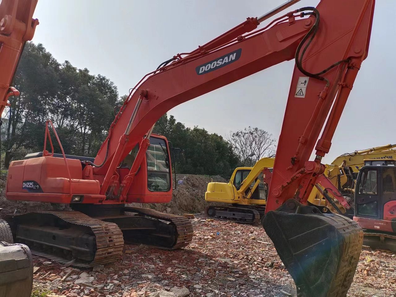 Koparka gąsienicowa Doosan DH225LC-7 z 2018 roku