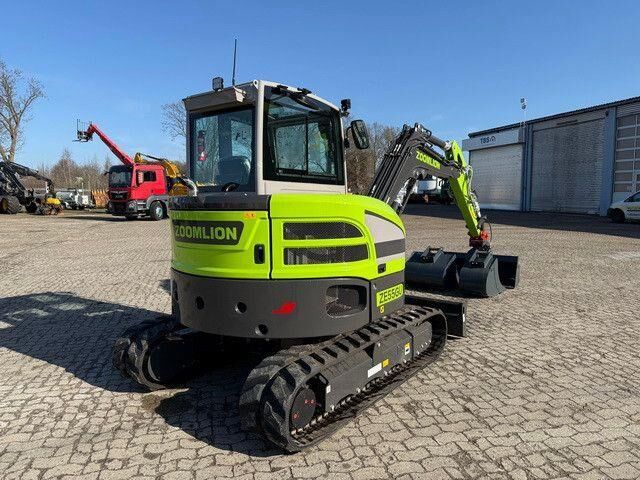 2025 Zoomlion ZE55GU mini excavator, rear three-quarter view 2025 Zoomlion ZE55GU mini excavator, rear three-quarter view