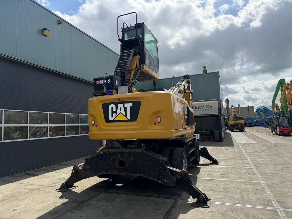 2018 Caterpillar MH3024 material handler rear view 2018 Caterpillar MH3024 material handler rear view