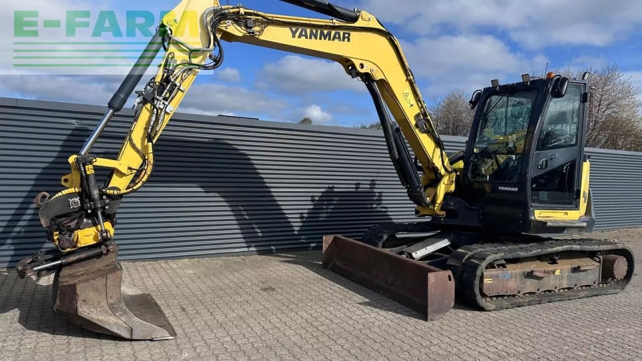 2018 Yanmar SV100 crawler excavator side view 2018 Yanmar SV100 crawler excavator side view