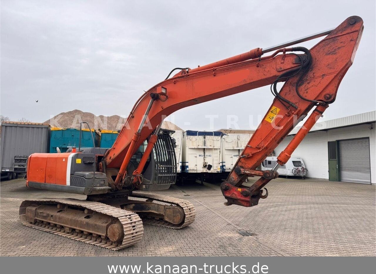 2008 Hitachi ZX250LCN-3 crawler excavator, side view 2008 Hitachi ZX250LCN-3 crawler excavator, side view