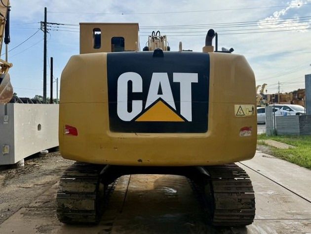 2016 Caterpillar 312E crawler excavator, rear view 2016 Caterpillar 312E crawler excavator, rear view
