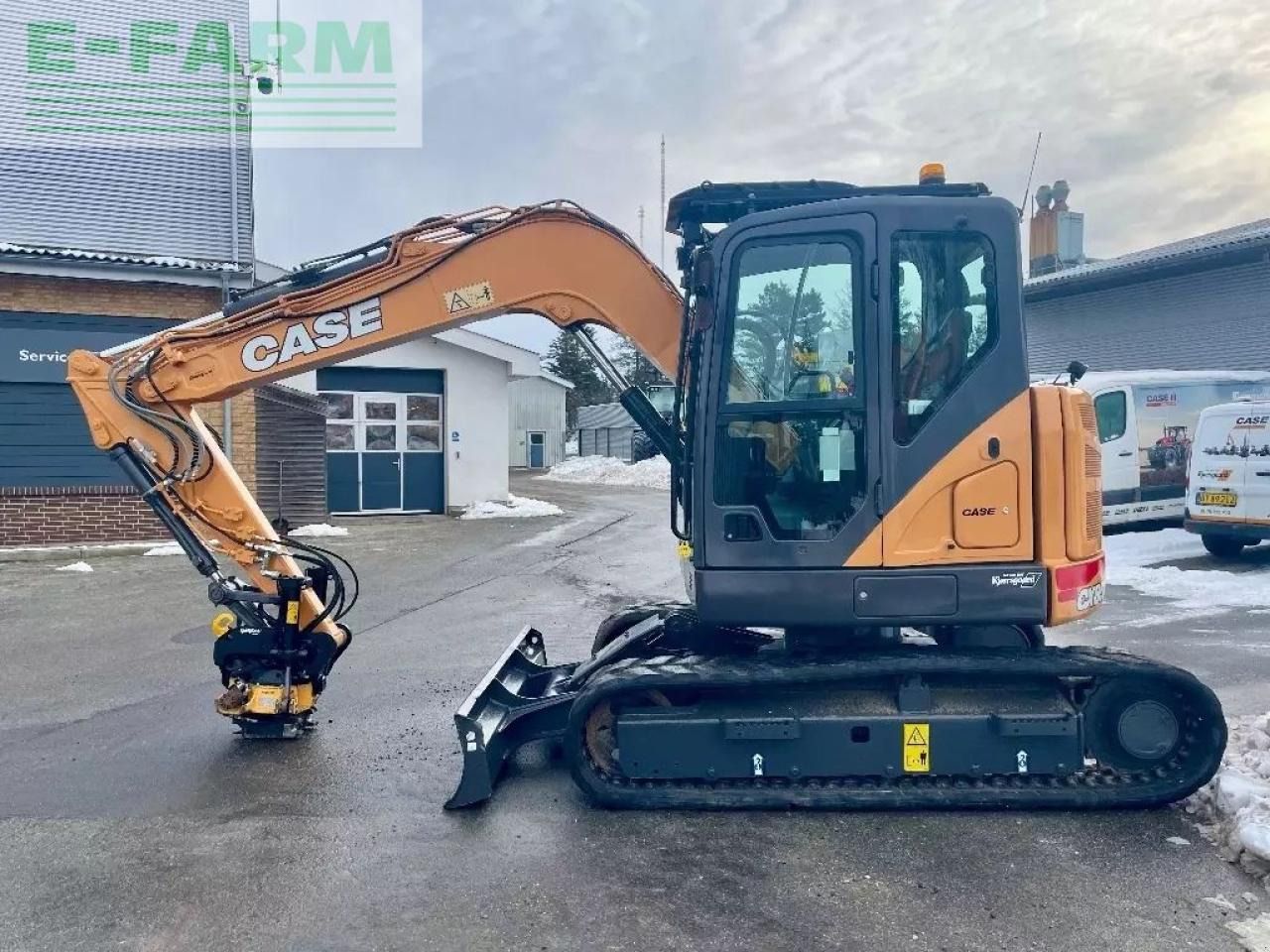 2019 CASE CX85D SR crawler excavator side view 2019 CASE CX85D SR crawler excavator side view