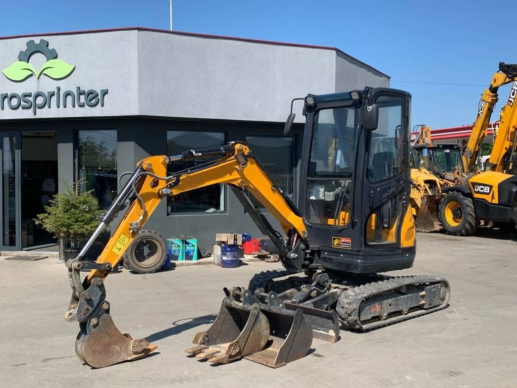 2024 XCMG EX261 mini excavator, side view