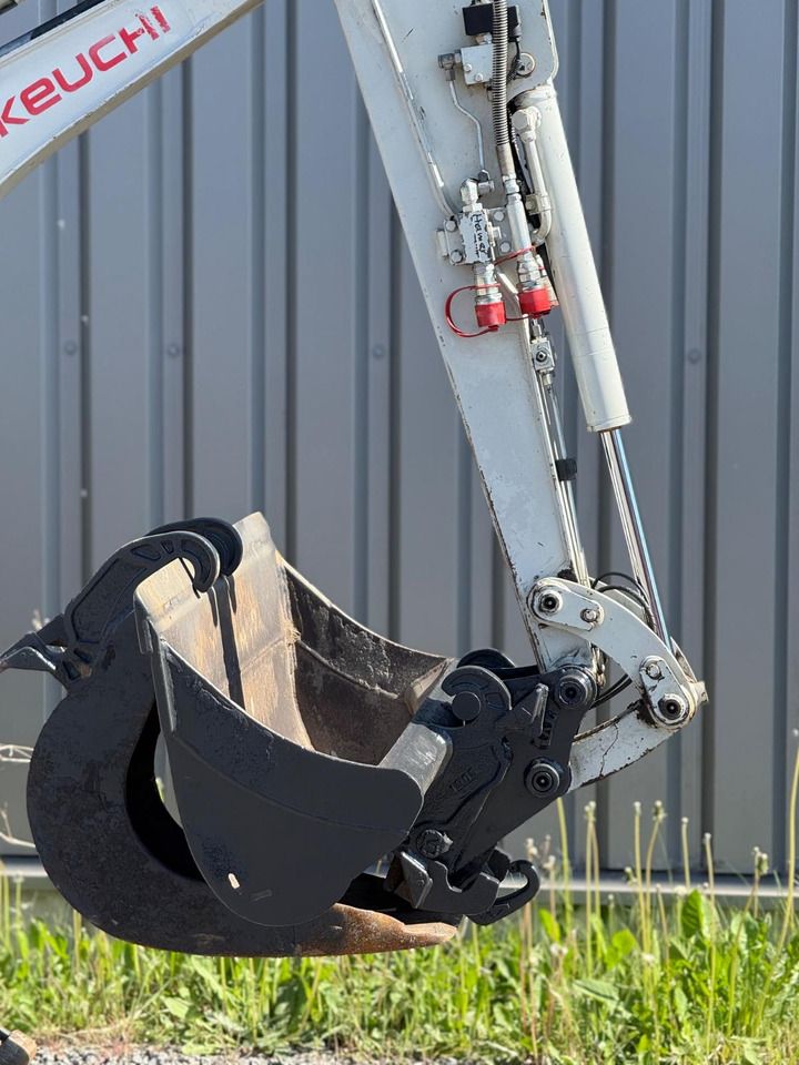 2020 Takeuchi TB216 mini excavator bucket and arm detail
