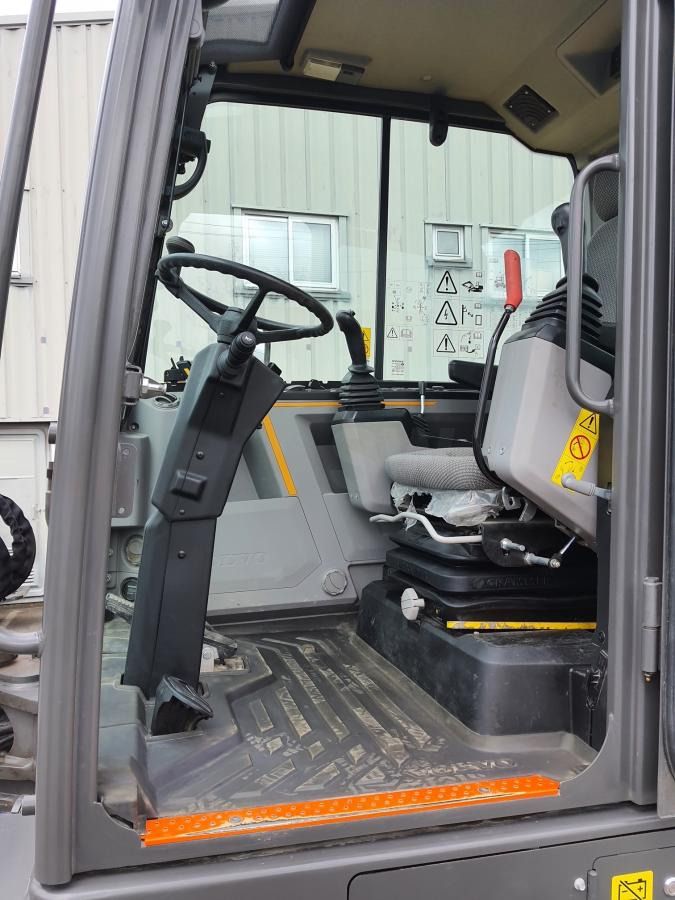 2021 Volvo EW60E wheel excavator interior cab view 2021 Volvo EW60E wheel excavator interior cab view
