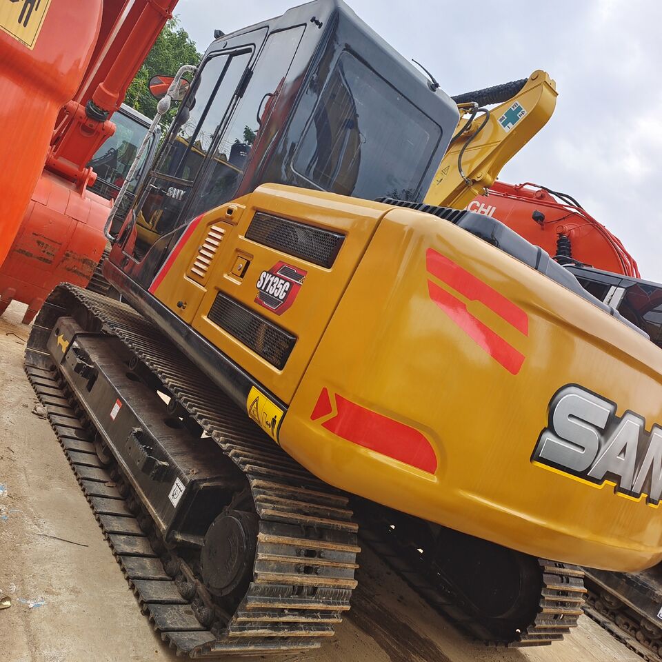 2025 Sany SY135C crawler excavator rear three-quarter view 2025 Sany SY135C crawler excavator rear three-quarter view