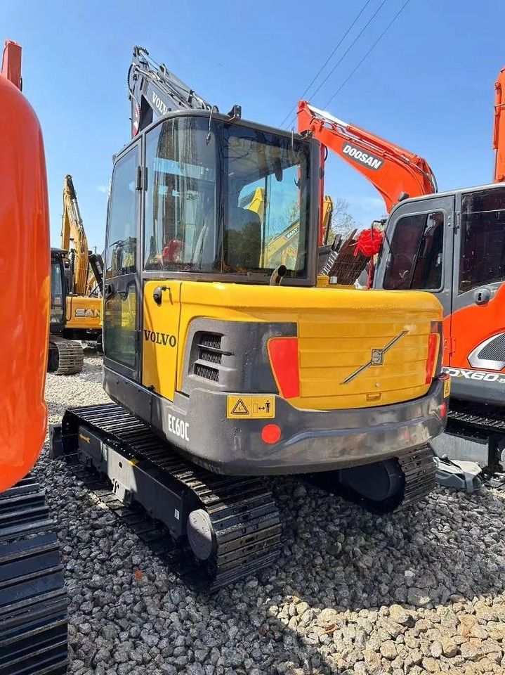 2022 Volvo EC60C mini excavator rear three-quarter view 2022 Volvo EC60C mini excavator rear three-quarter view