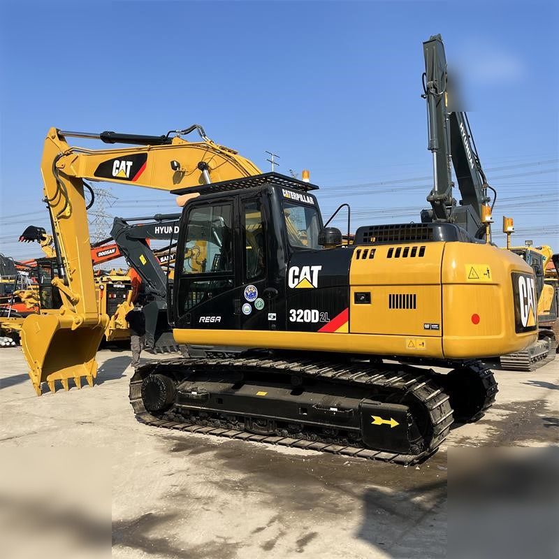 Escavadora de rastos Caterpillar 320D2L de 2020, vista lateral Escavadora de rastos Caterpillar 320D2L de 2020, vista lateral