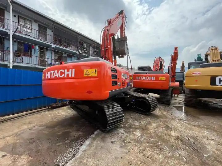 2016 Hitachi ZX120 crawler excavator rear three-quarter view 2016 Hitachi ZX120 crawler excavator rear three-quarter view