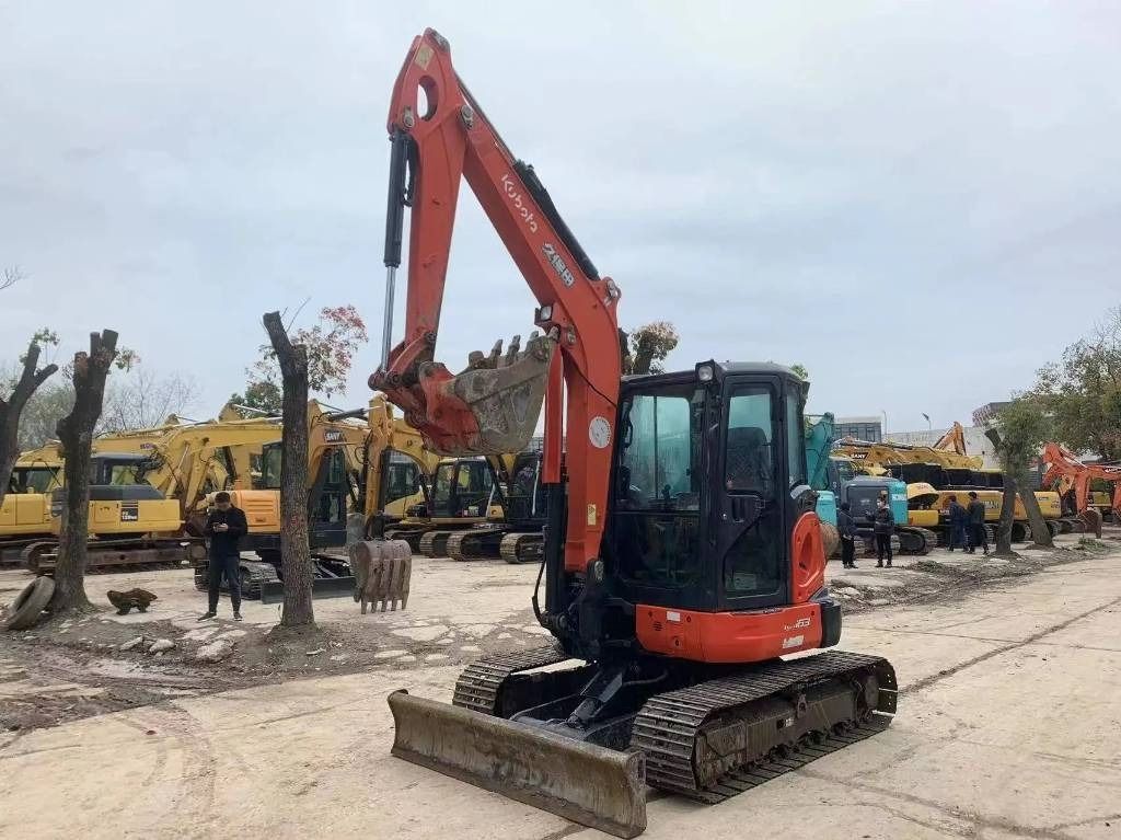 2023 Kubota KX163-5 mini excavator, front three-quarter view 2023 Kubota KX163-5 mini excavator, front three-quarter view