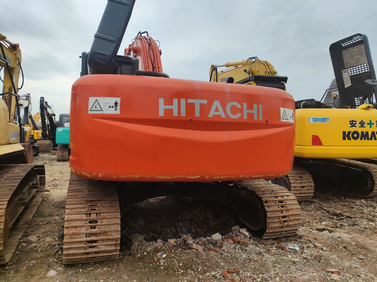 2018 Hitachi ZX250 crawler excavator, rear view