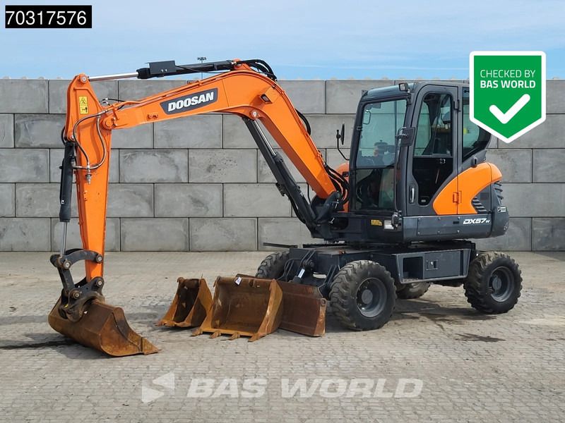 2019 Doosan DX57W-5 wheel excavator, side profile view