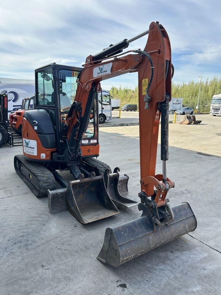 2023 Hitachi ZX33U-6 mini excavator, front three-quarter view