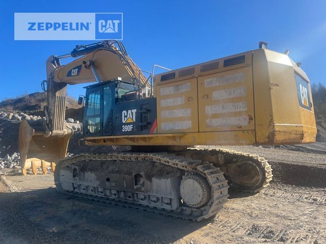 2015 Caterpillar 390FL crawler excavator, side profile view 2015 Caterpillar 390FL crawler excavator, side profile view