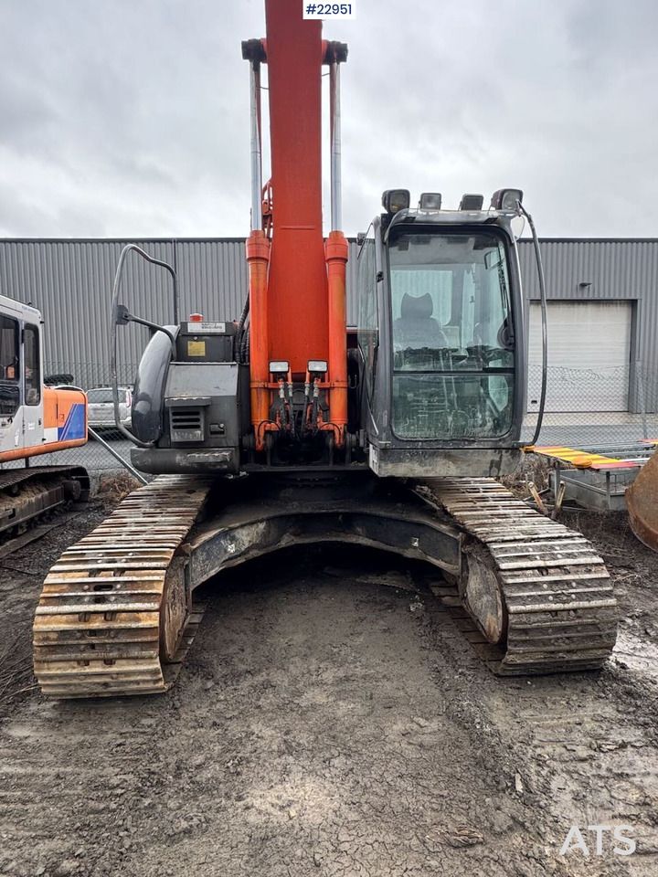 2008 Hitachi ZX225 crawler excavator, front view 2008 Hitachi ZX225 crawler excavator, front view