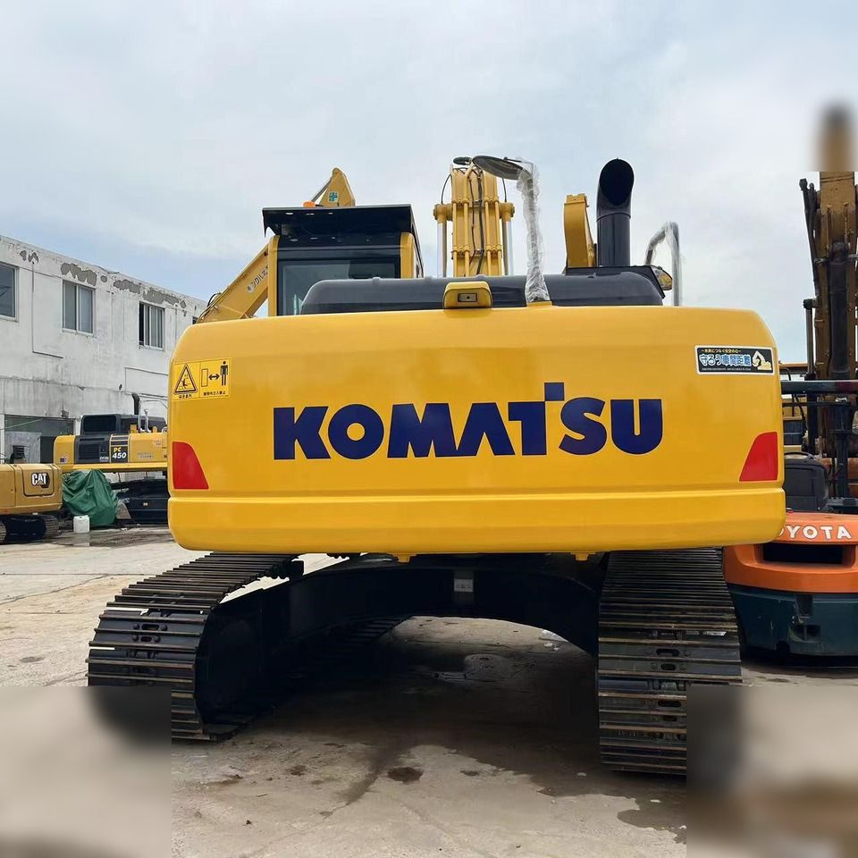 2022 Komatsu PC240LC-8 crawler excavator rear view