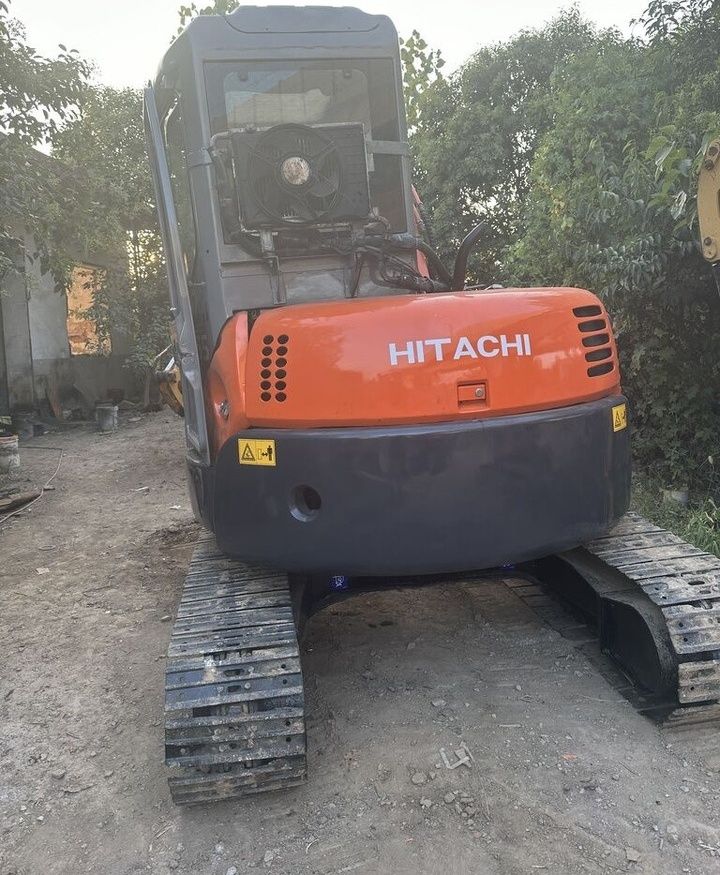 2019 Hitachi ZX55 mini excavator rear view 2019 Hitachi ZX55 mini excavator rear view