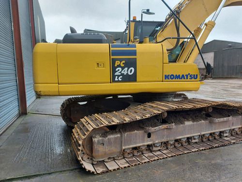 2012 Komatsu PC240LC-8 crawler excavator side view 2012 Komatsu PC240LC-8 crawler excavator side view