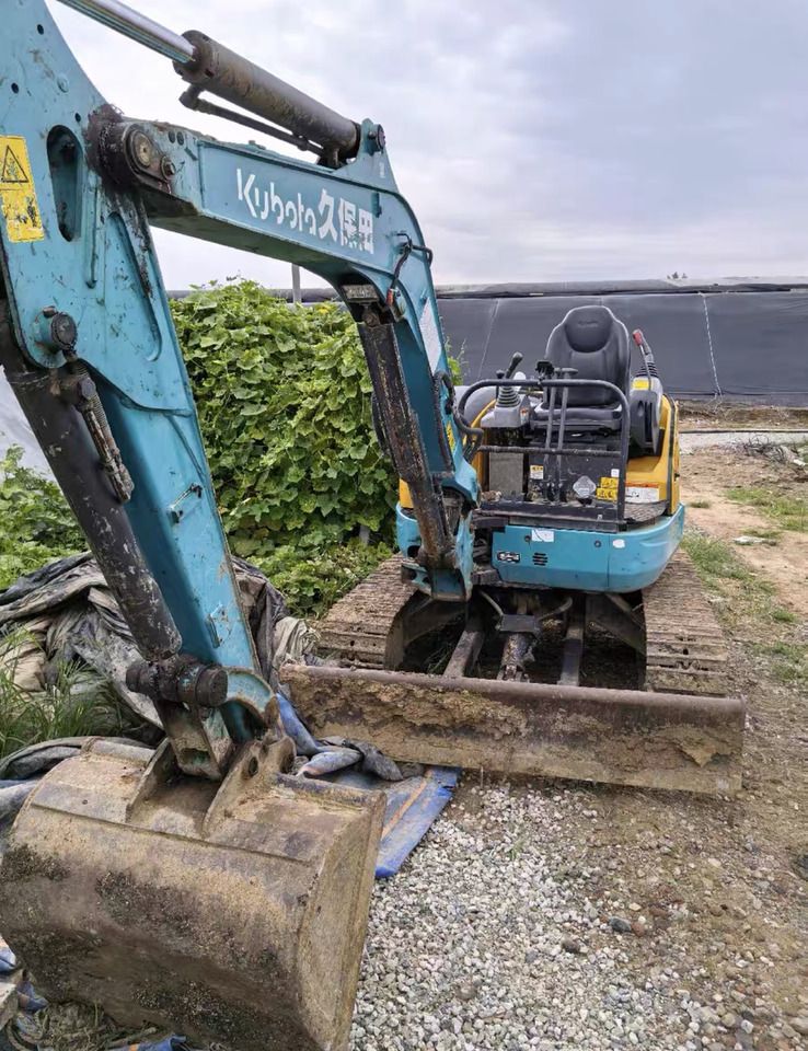 Kubota 3.5U Mini Excavator, rear view Kubota 3.5U Mini Excavator, rear view