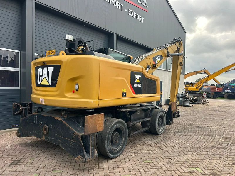 2015 Caterpillar MH3022 material handler, rear three-quarter view