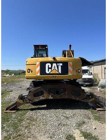2009 Caterpillar M322D wheel excavator rear view 2009 Caterpillar M322D wheel excavator rear view