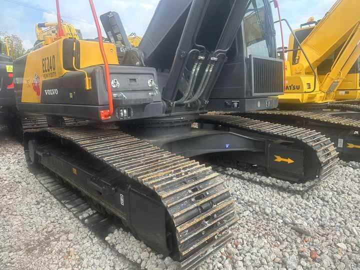 2009 Volvo EC240 crawler excavator, rear three-quarter view