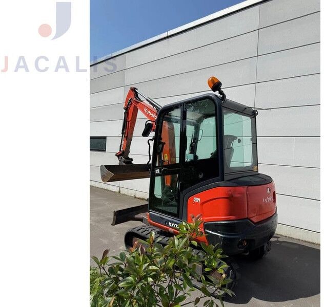 2018 Kubota KX027-4 mini excavator, rear three-quarter view 2018 Kubota KX027-4 mini excavator, rear three-quarter view