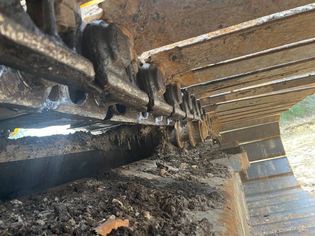 2019 Komatsu PC170LC-11 crawler excavator track detail 2019 Komatsu PC170LC-11 crawler excavator track detail