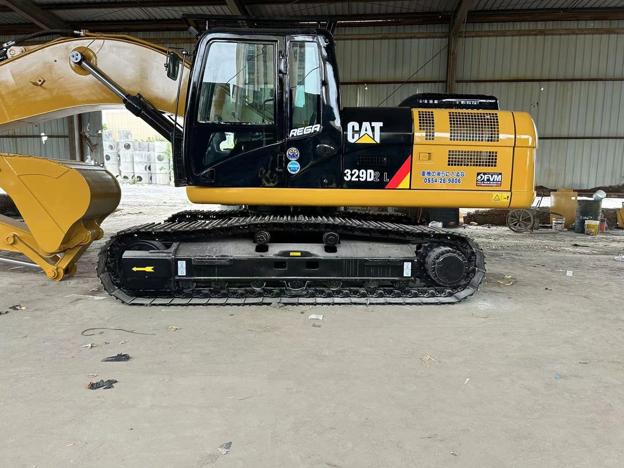 2023 Caterpillar 329D2 L crawler excavator side view
