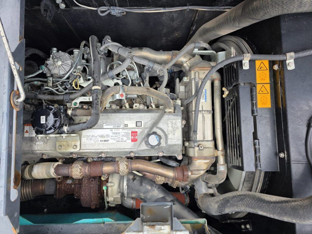 2018 Kobelco SK300NLC-10 engine compartment view 2018 Kobelco SK300NLC-10 engine compartment view