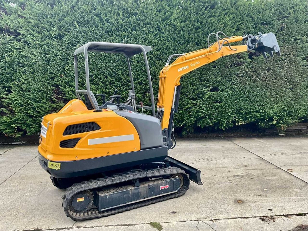 2024 KATCO K35 PRO mini excavator, rear three-quarter view 2024 KATCO K35 PRO mini excavator, rear three-quarter view