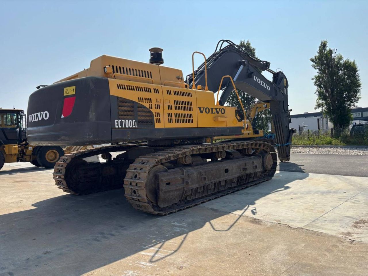 2013 Volvo EC700CL crawler excavator, rear three-quarter view 2013 Volvo EC700CL crawler excavator, rear three-quarter view
