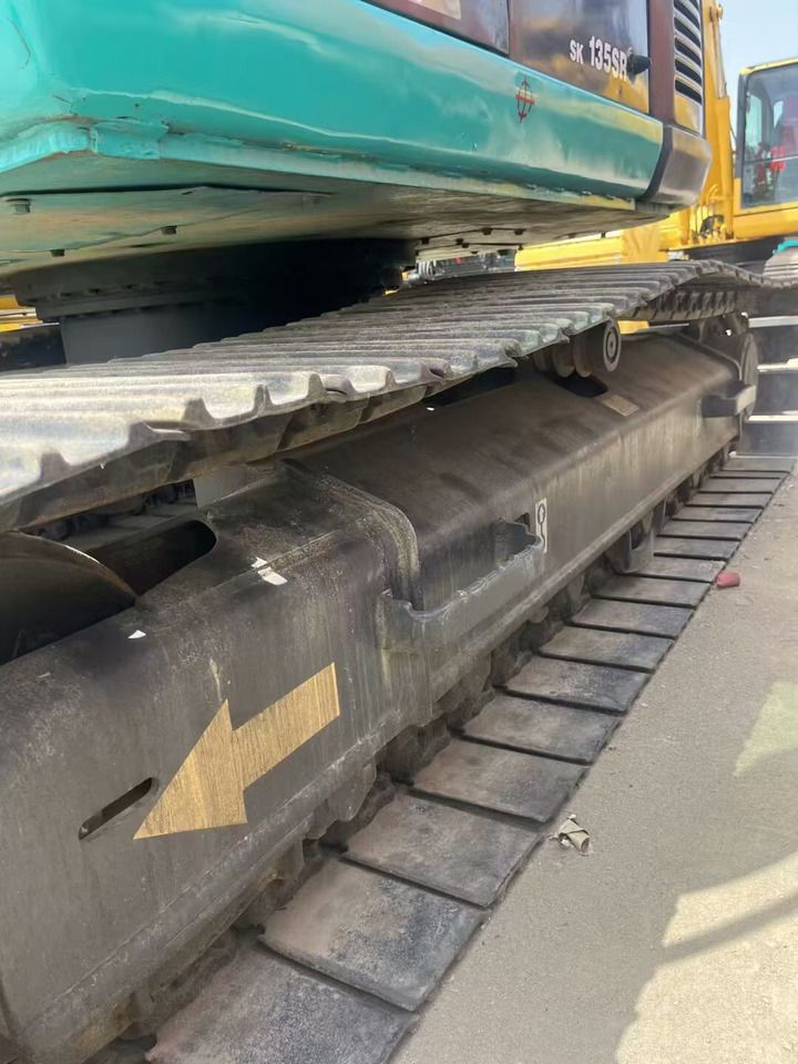 2023 Kobelco SK135SR crawler excavator undercarriage view