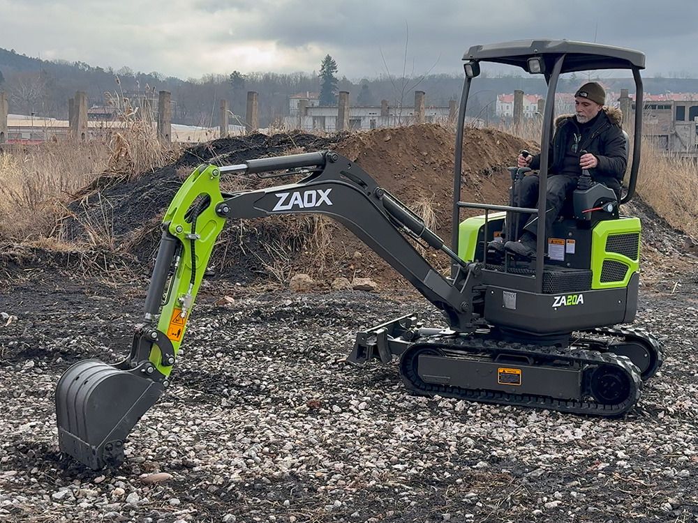 2025 Zaox ZA20A mini excavator, side view 2025 Zaox ZA20A mini excavator, side view