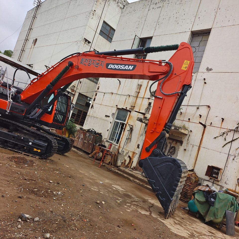 2024 Doosan DX340 crawler excavator side view