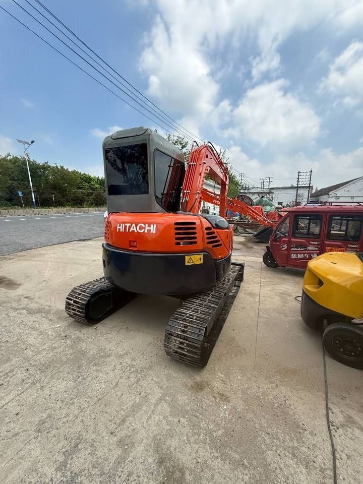 2023 Hitachi ZX55 mini excavator rear view 2023 Hitachi ZX55 mini excavator rear view
