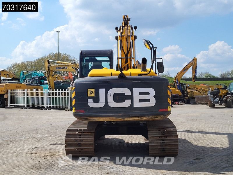 2019 JCB JS131LC crawler excavator, rear view 2019 JCB JS131LC crawler excavator, rear view