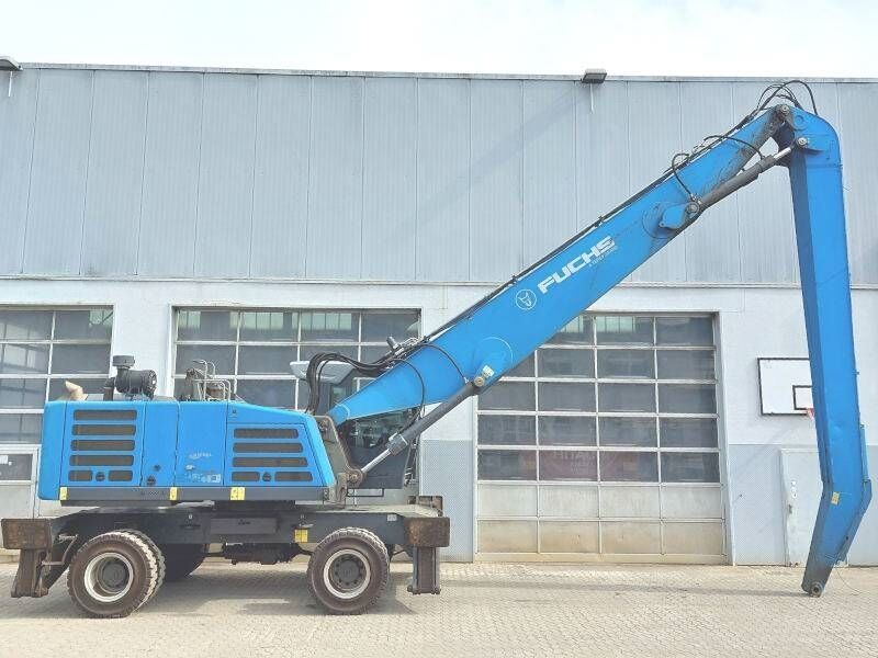 2017 Fuchs MHL350F material handler, side view 2017 Fuchs MHL350F material handler, side view